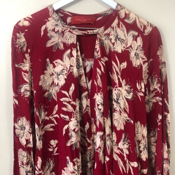 Akira Chicago Red Tan Floral Print Tunic Top Flowy Size Small - Picture 2 of 11